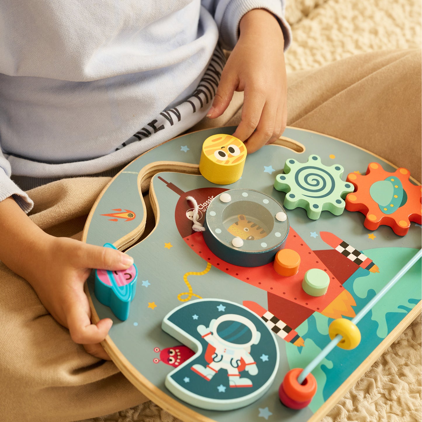 Busy board COHETE/ESPACIO