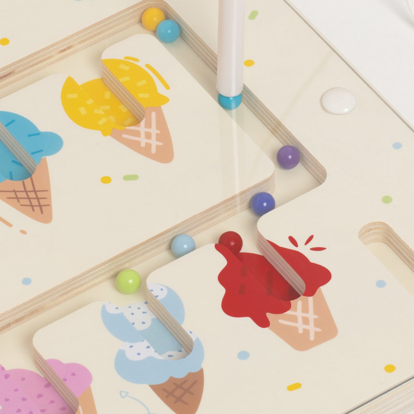Juego de combinar colores HELADOS